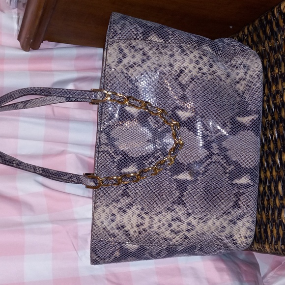 Michael Kors Snake Skin Tote Bag - Picture 4 of 6